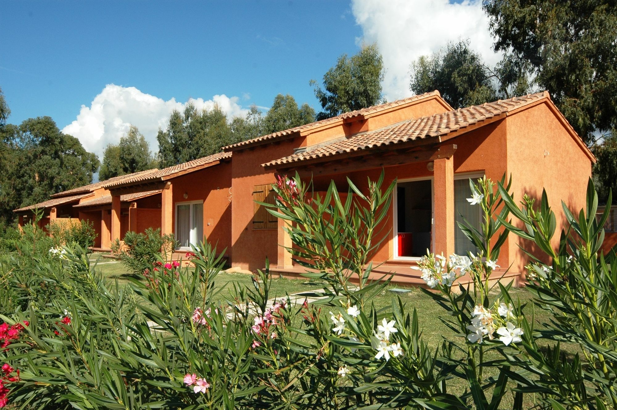 Residence De Tourisme Marina Corsa Ghisonaccia Bagian luar foto
