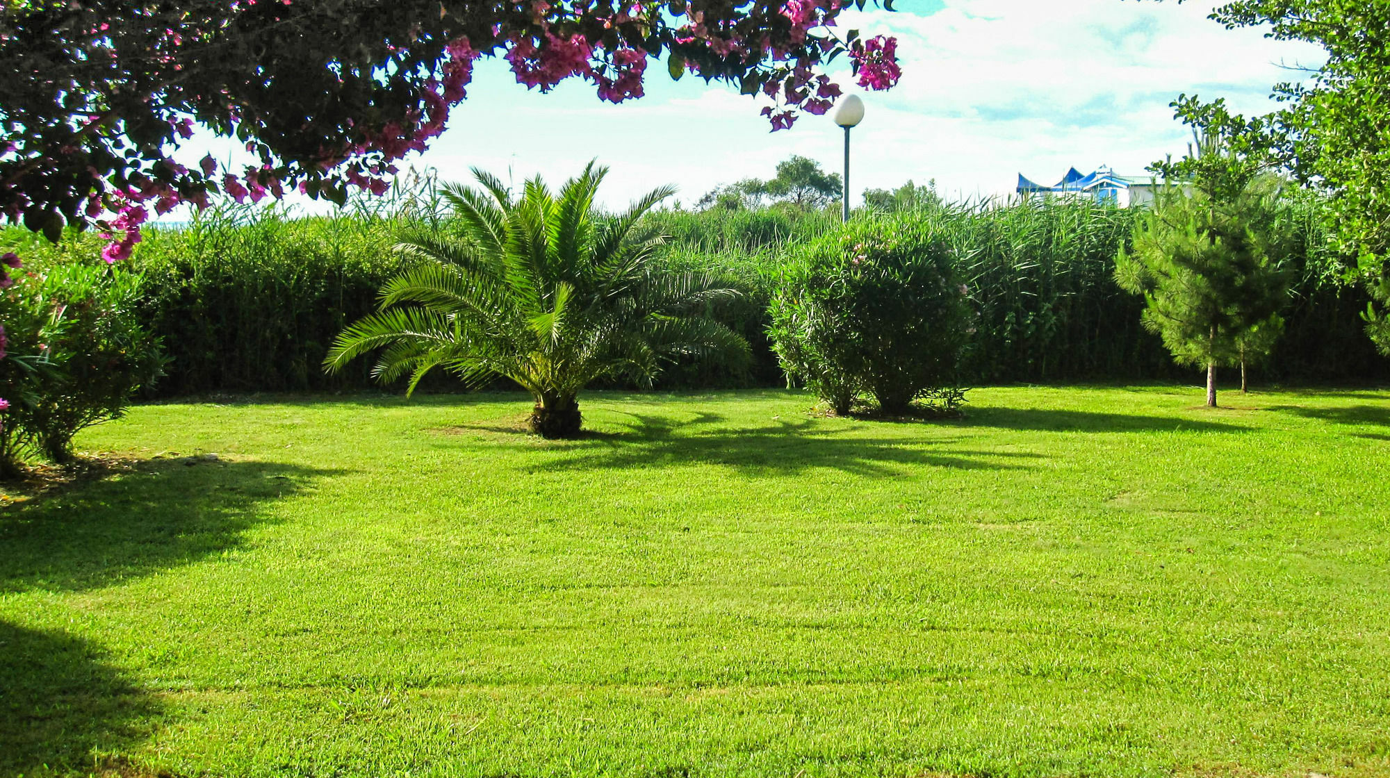 Residence De Tourisme Marina Corsa Ghisonaccia Bagian luar foto
